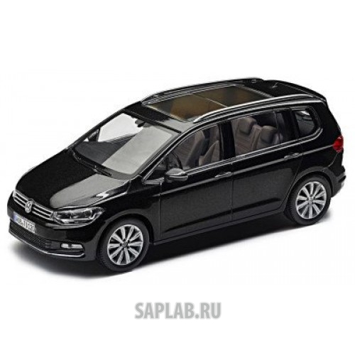 Купить запчасть VOLKSWAGEN - 5TB099300C9X Модель автомобиля Volkswagen Touran, 1:43, Deep Black Perleffect, артикул 5TB099300C9X
